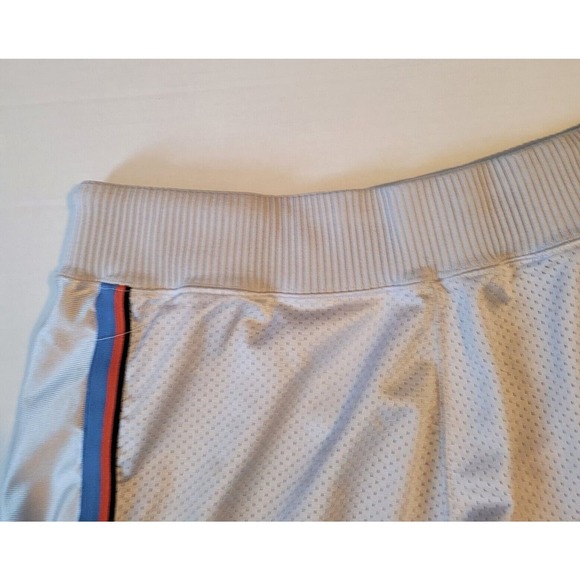 Vintage Cleveland Cavaliers Basketball Shorts Size 40 White Puma NBA W Flaws - Picture 10 of 16